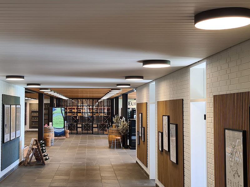Luna rundt LED påbygningsarmatur kontorbelysning butiksbelysning energioptimering
